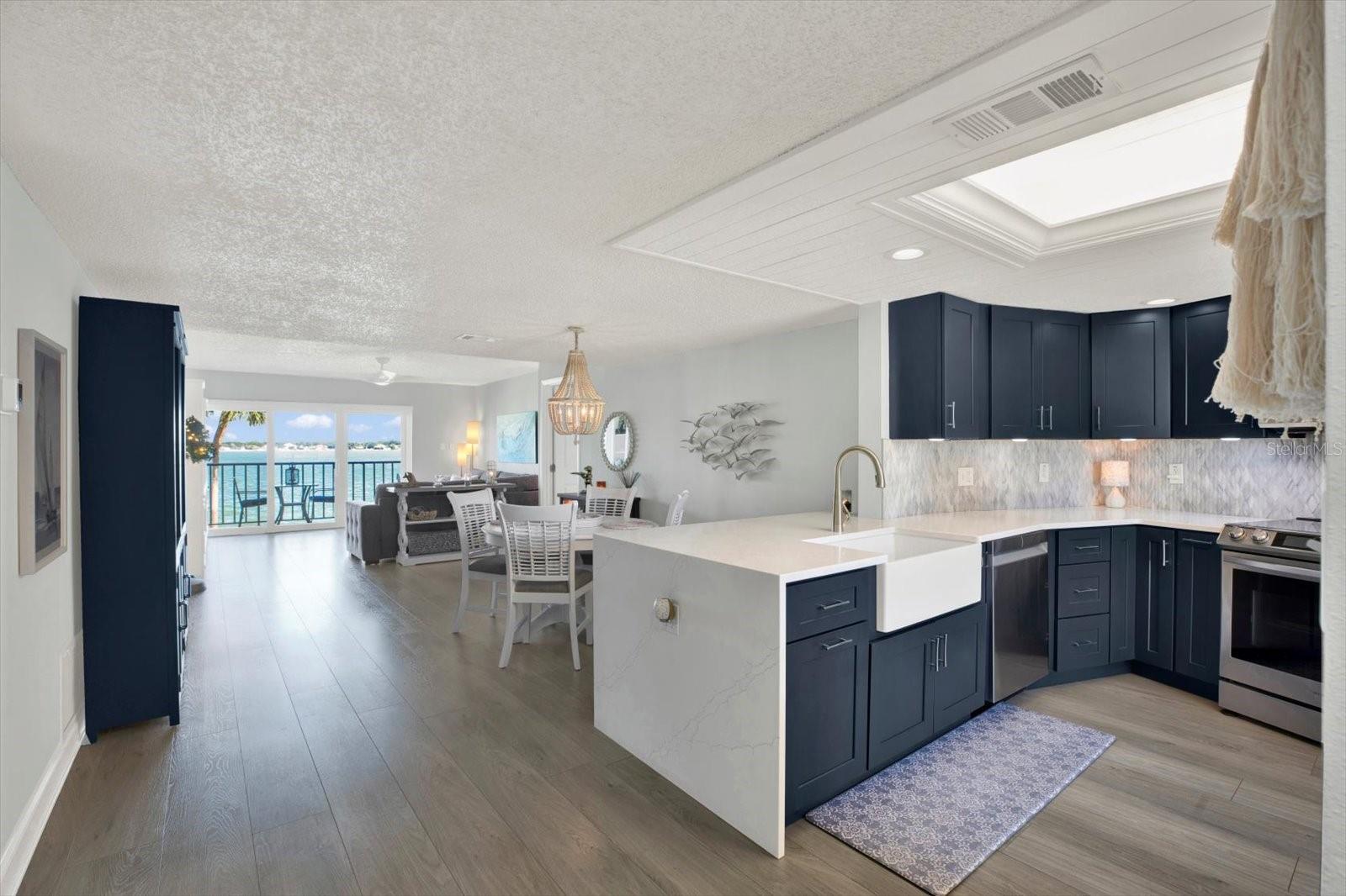 7540 SUNSHINE SKYWAY LANE S 117