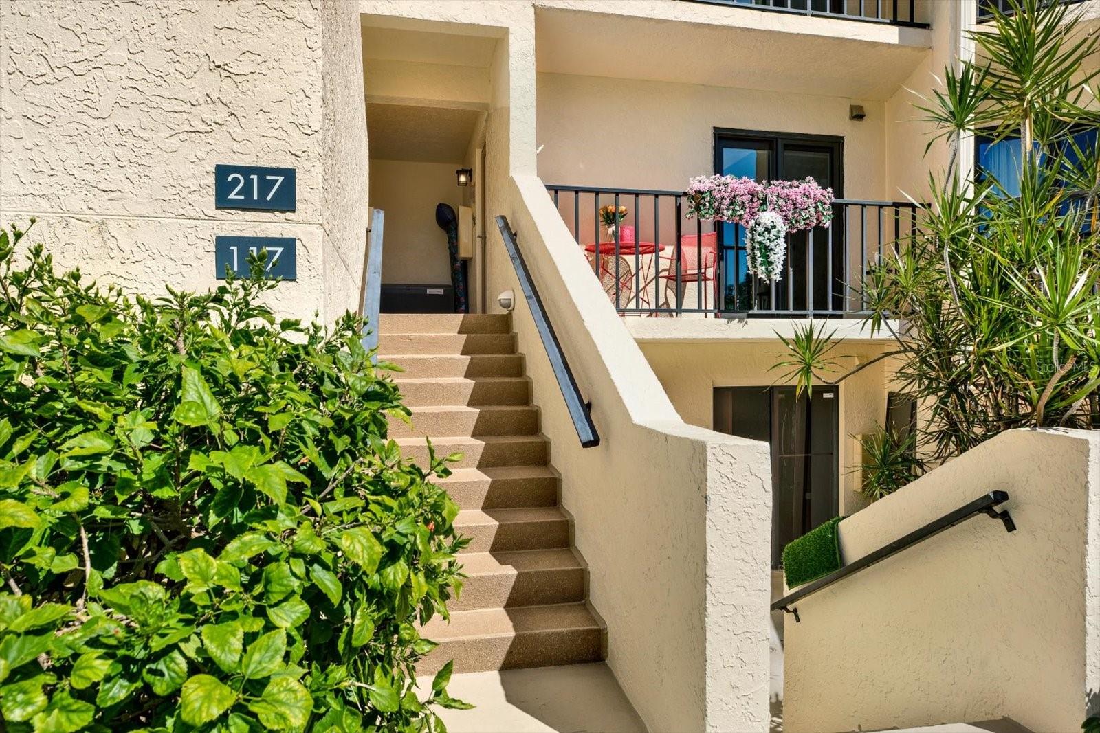 7540 SUNSHINE SKYWAY LANE S 117