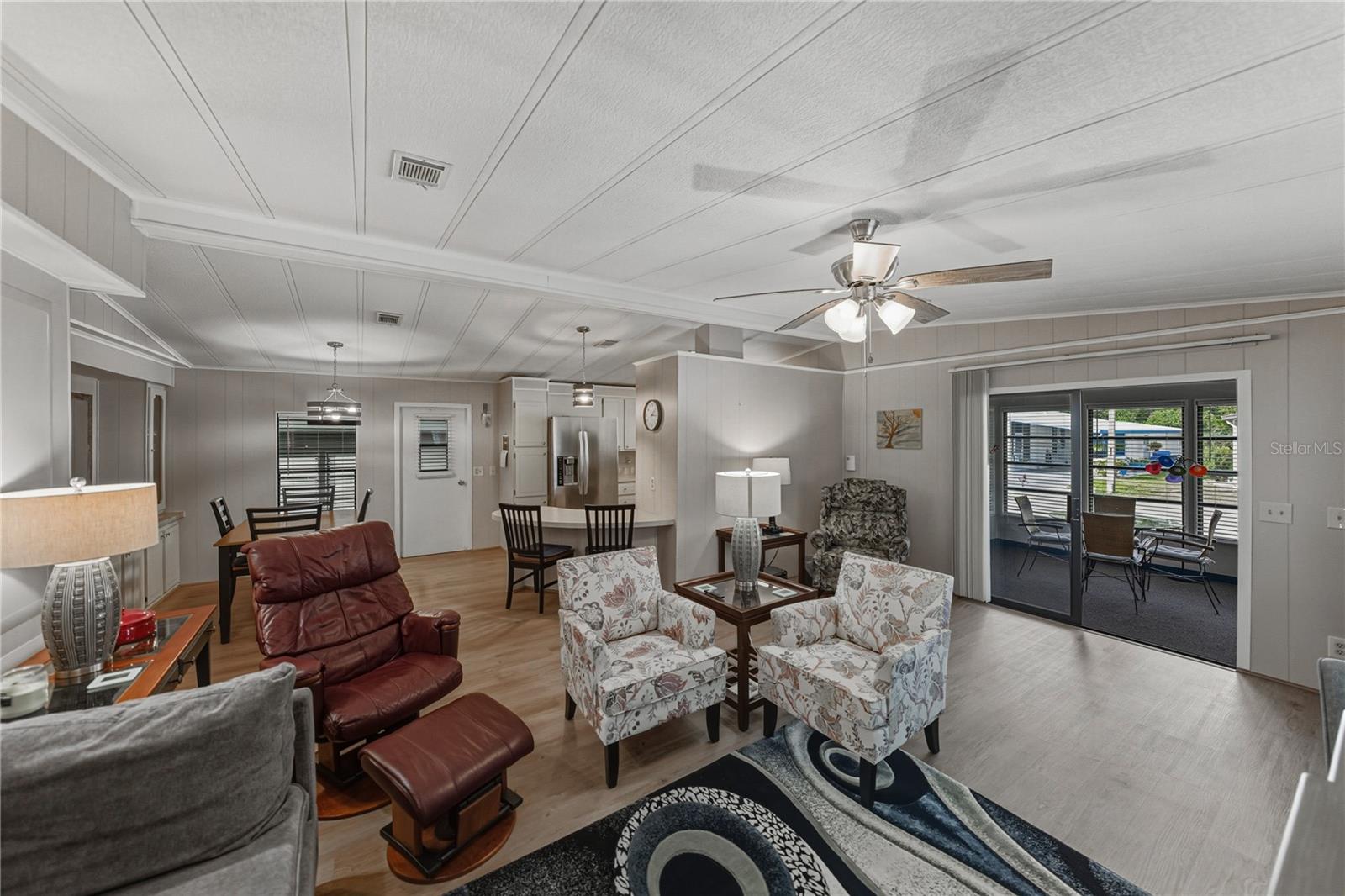 COLONY HILLS COMMUNITY - Residential