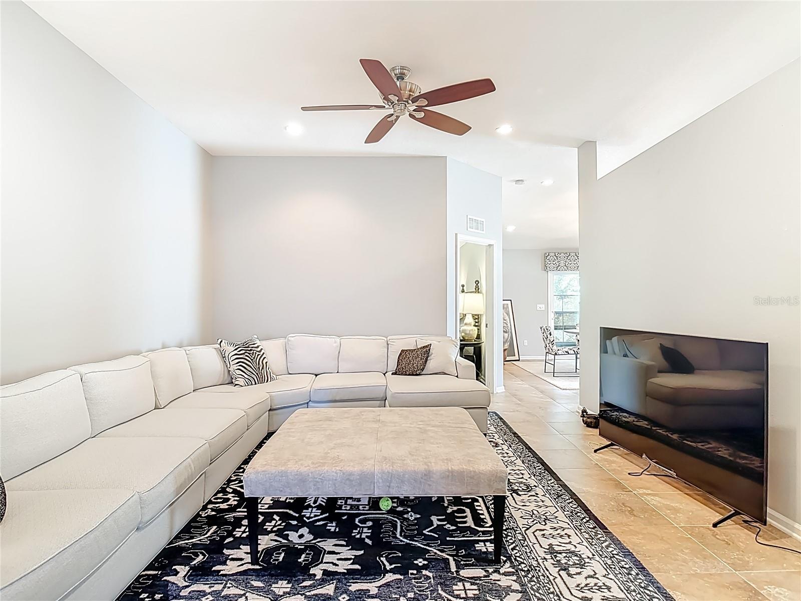 HIDDEN LAKES PH I - Residential