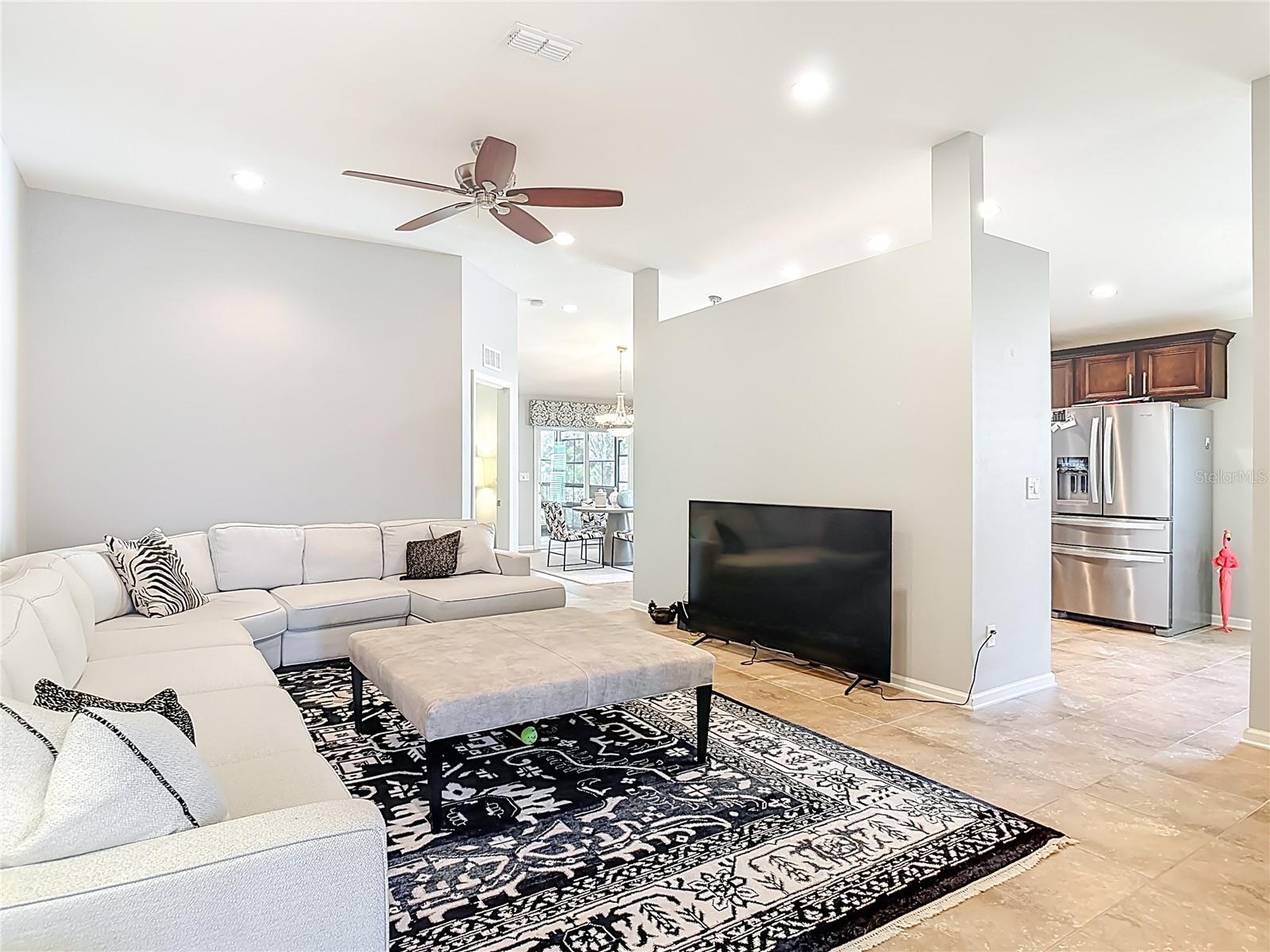 HIDDEN LAKES PH I - Residential