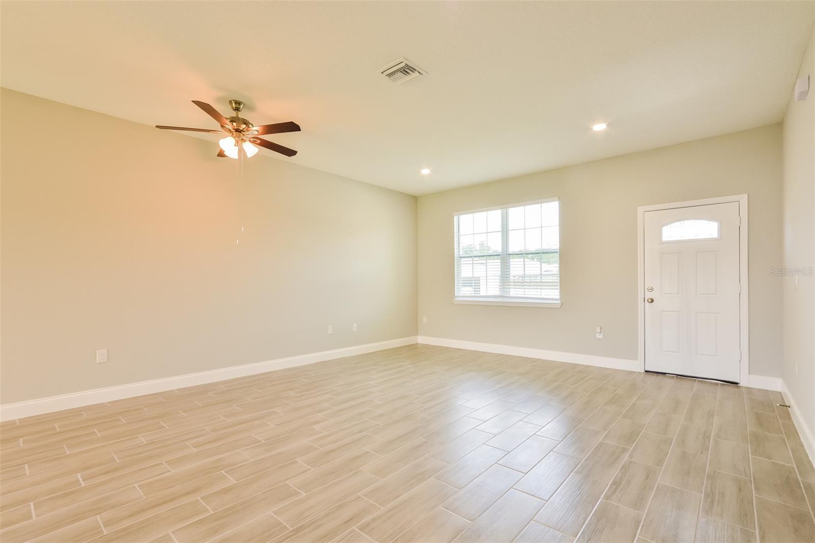 POINCIANA VILLAGE 02 NEIGHBORHOOD 01 - Residential Lease