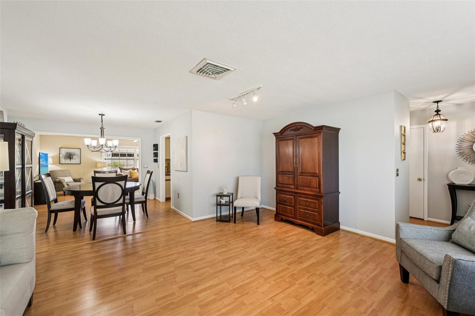 WEST WOODS - Residential