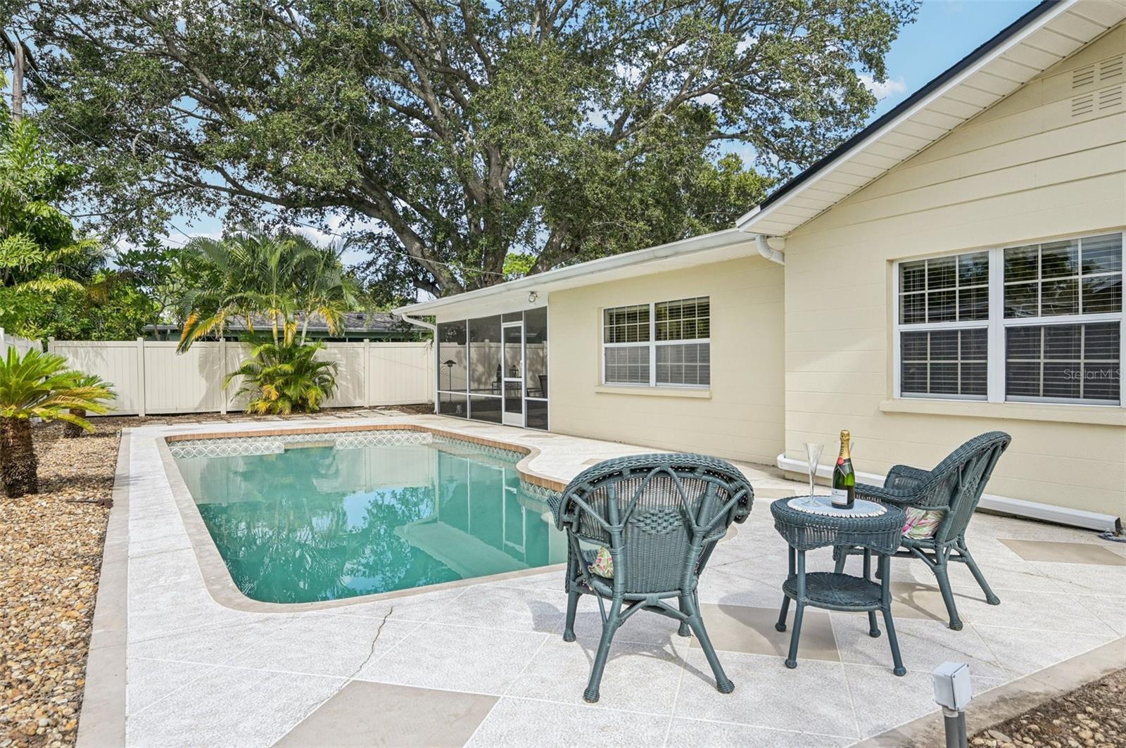 WEST WOODS - Residential