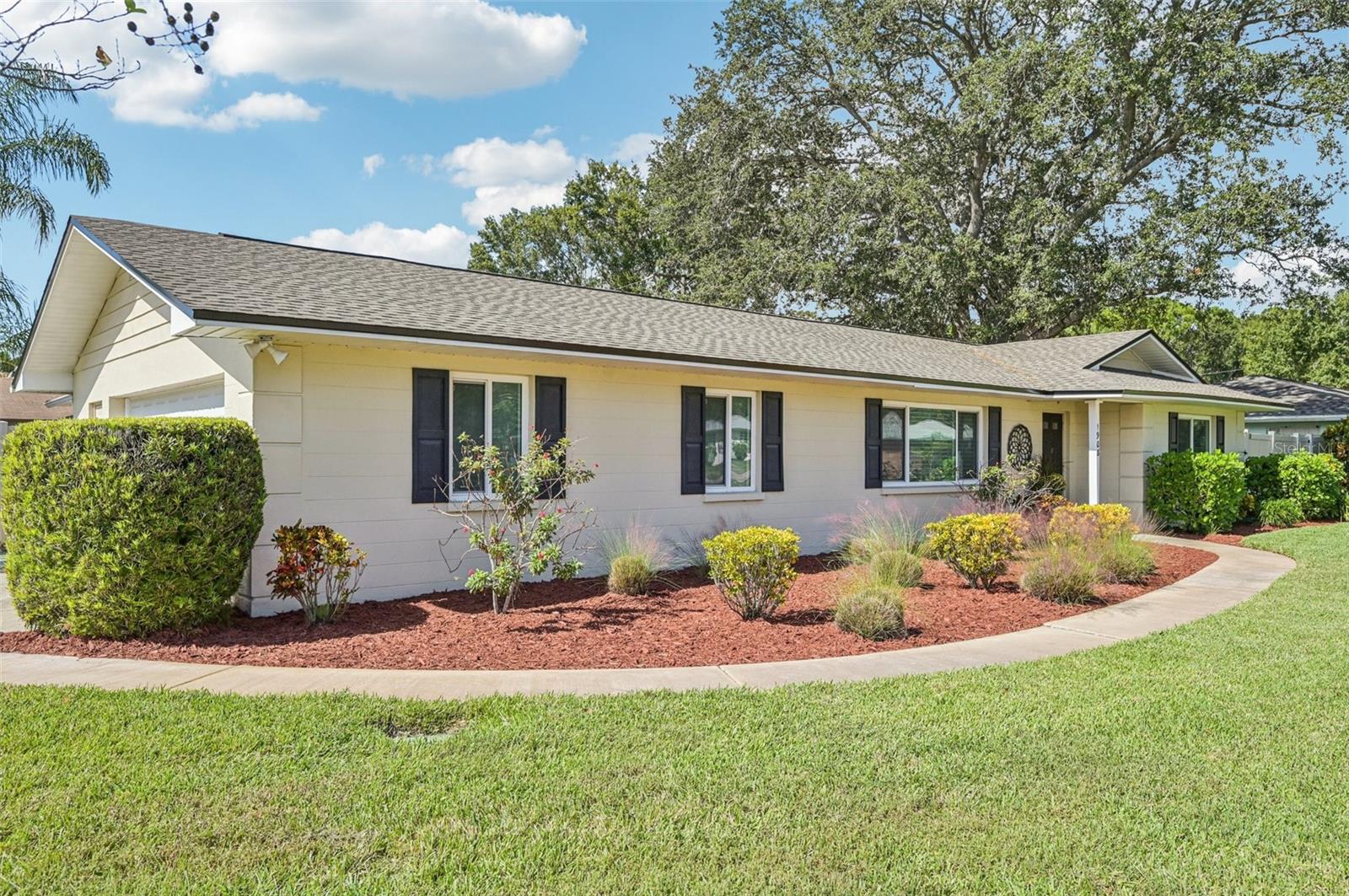 WEST WOODS - Residential