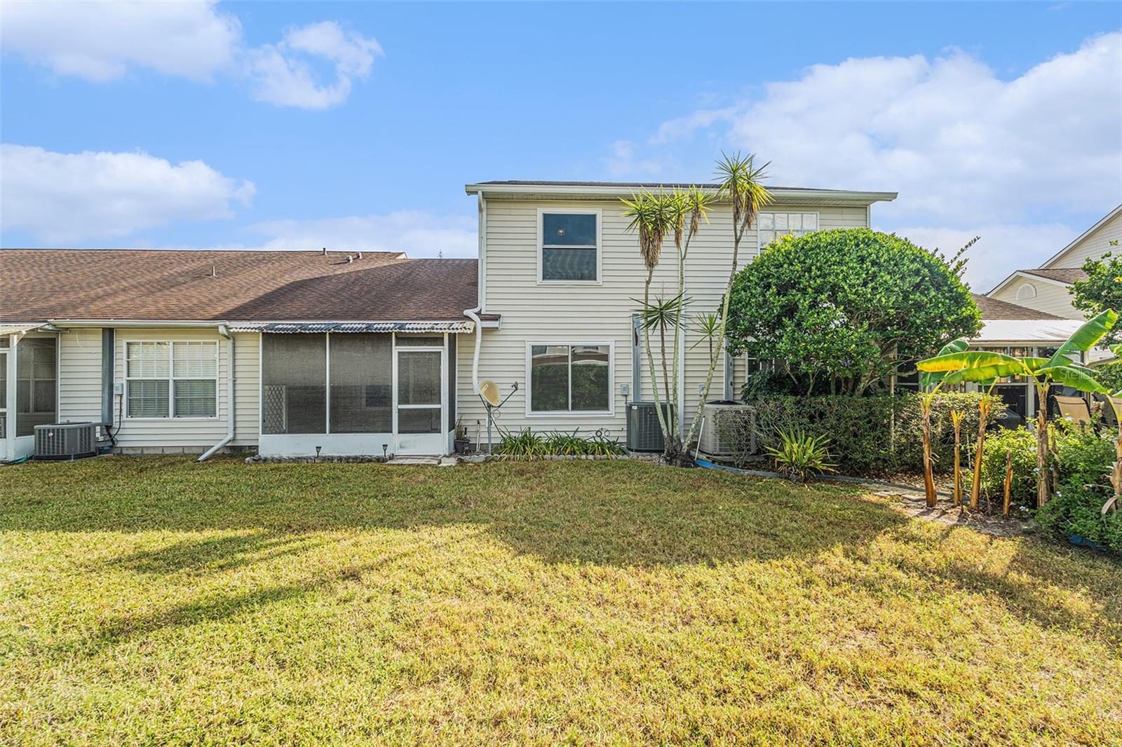 LAKE HERON PHASES THREE B FOUR B & FIVE B PB 33 PG - Residential