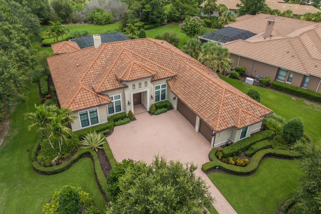 Photo of 9255 Mcdaniel Lane, Sarasota, FL 34240 (MLS # A4658914)
