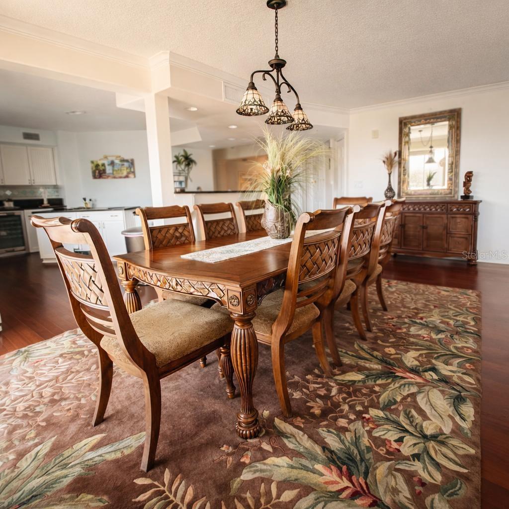 420 HARDING AVENUE 301