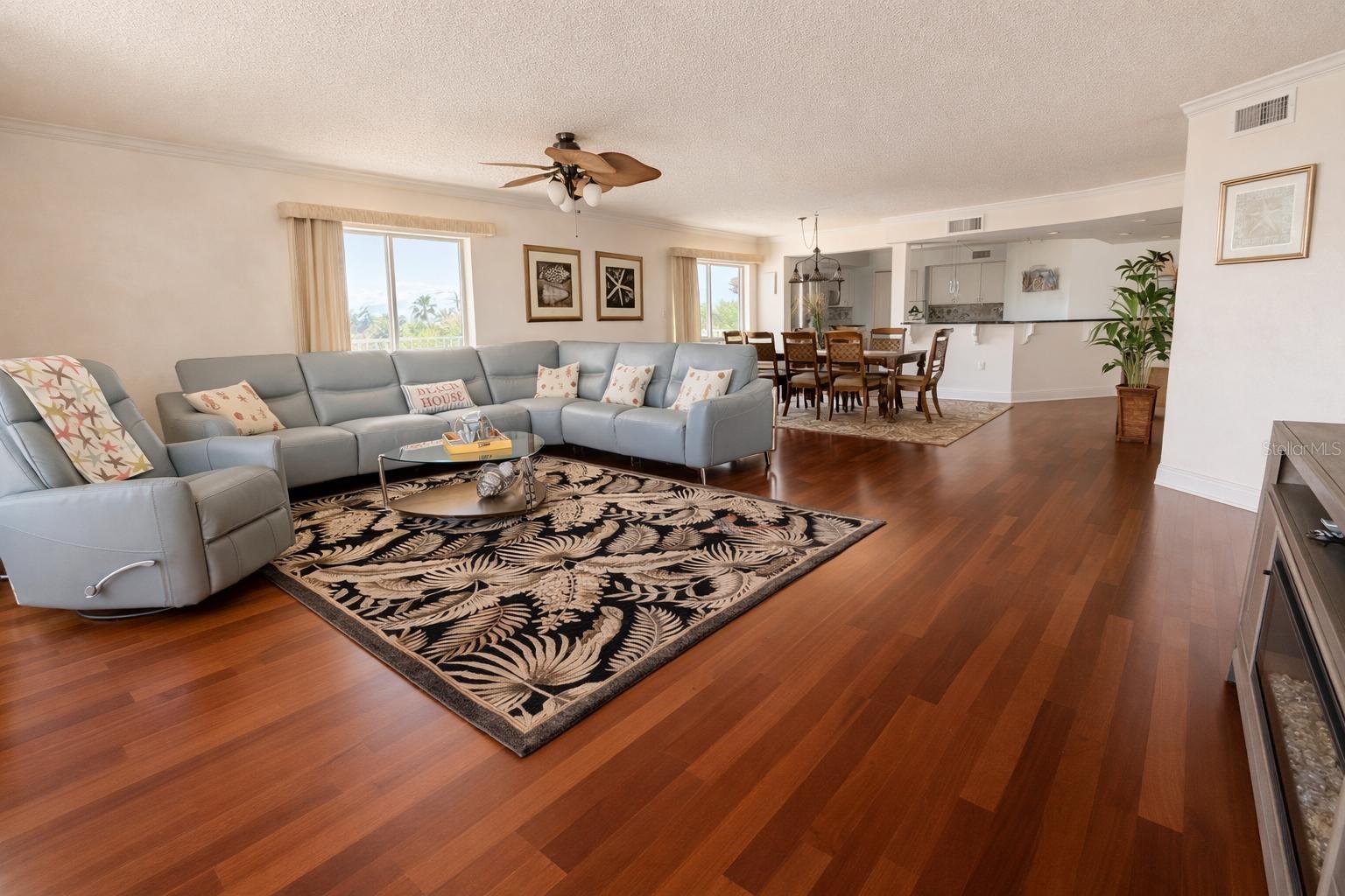 420 HARDING AVENUE 301