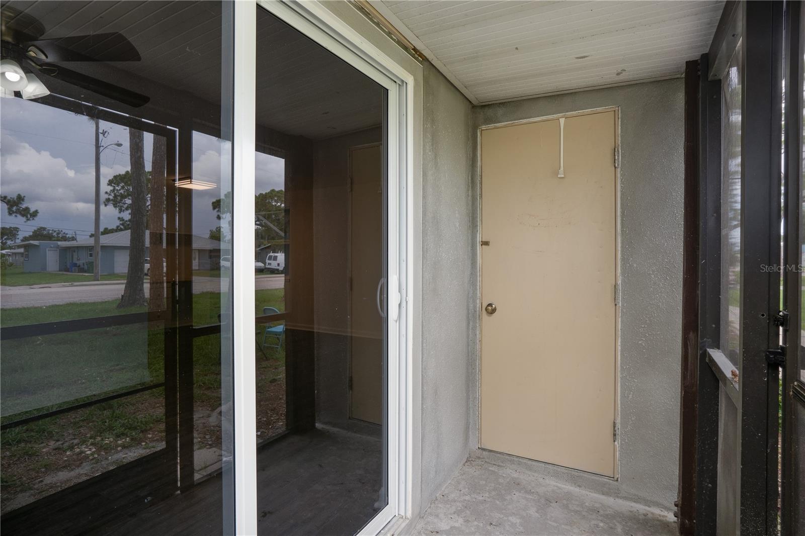 ORANGEWOOD PH 03 BLDG 03 - Residential Lease