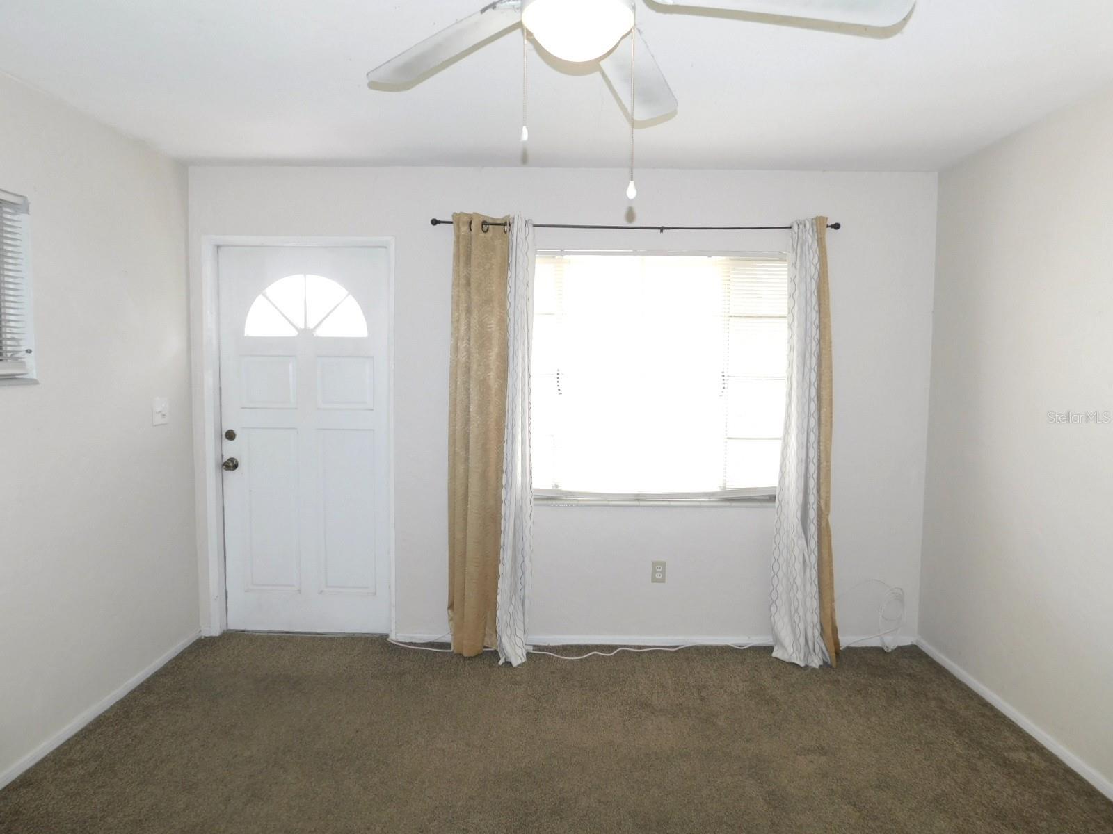 MEADOW LAWN 2ND ADD - Residential