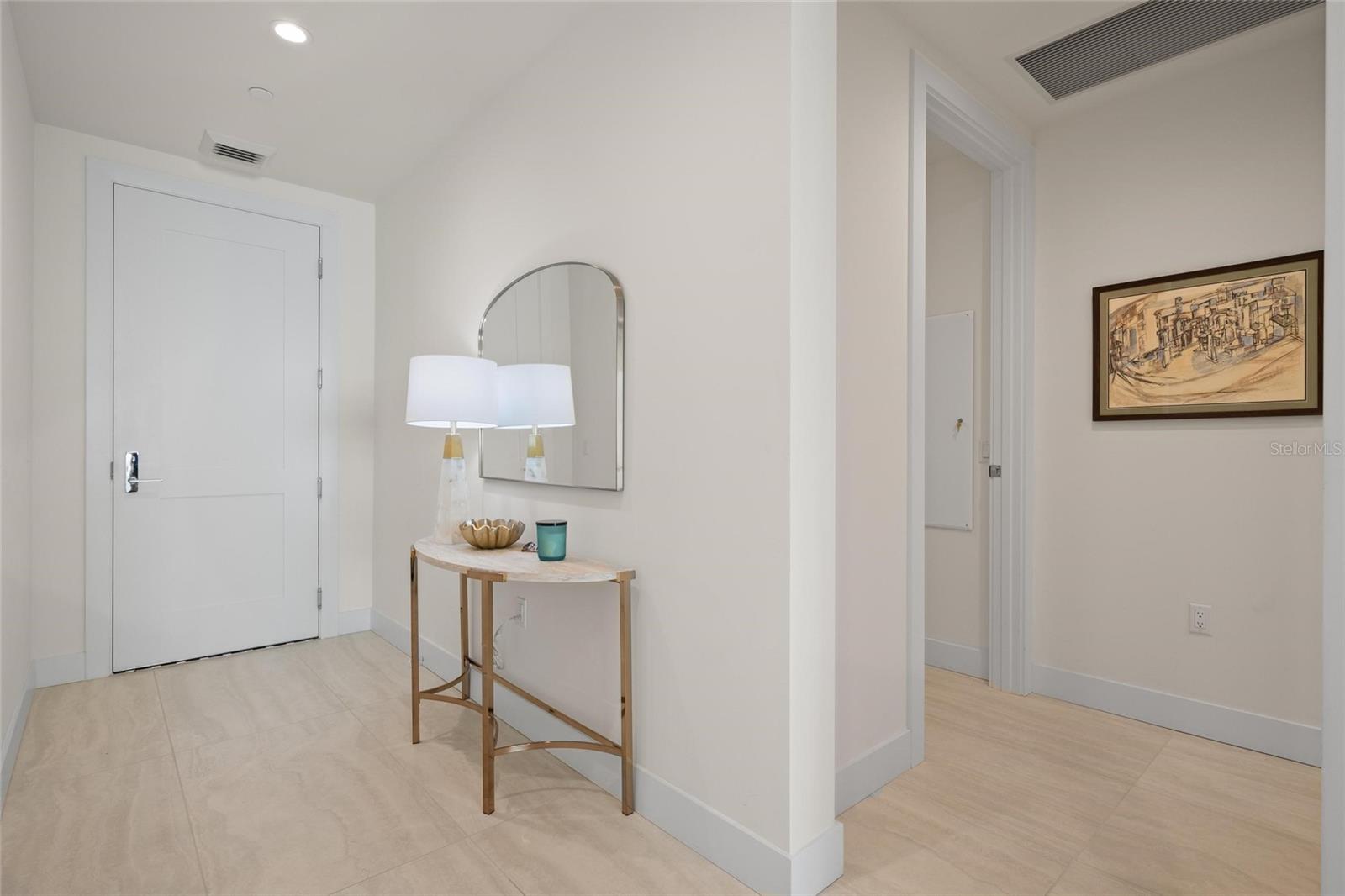 SALTAIRE CONDO - Residential