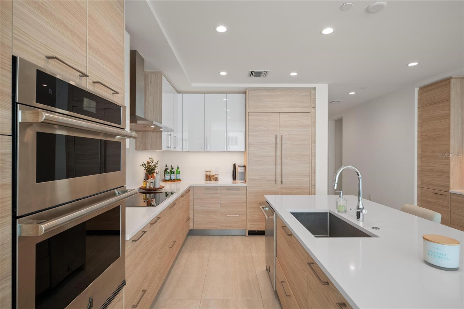 SALTAIRE CONDO - Residential