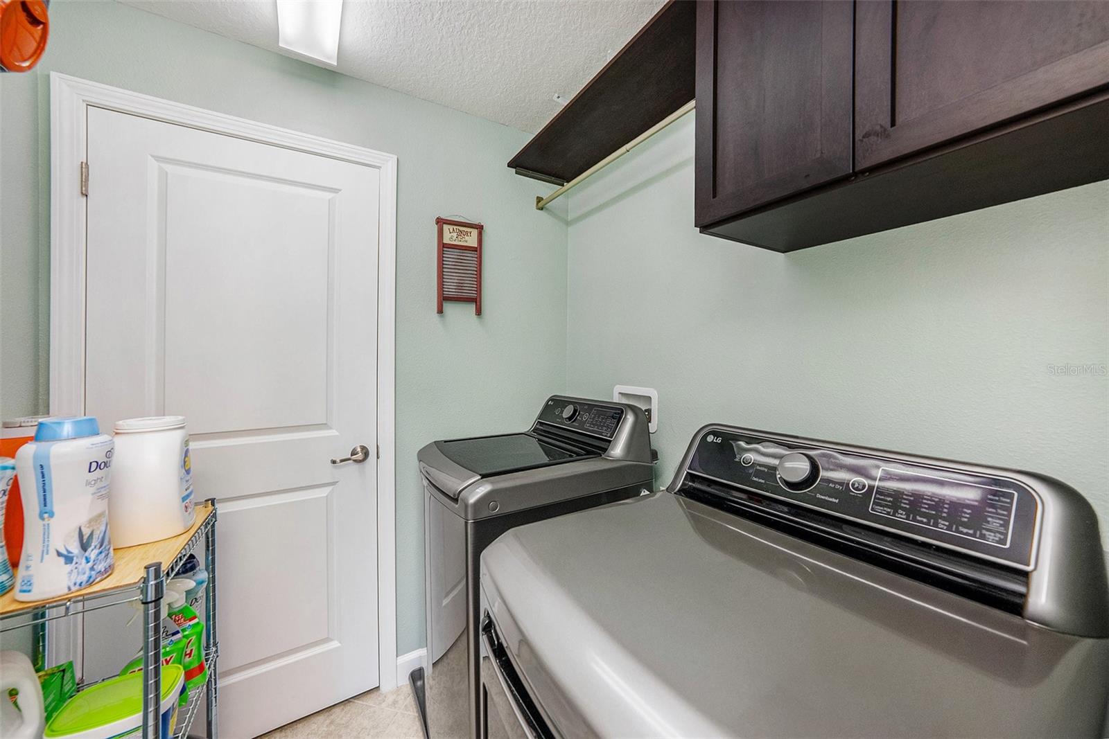 HIDDEN OAKS TOWNHOMES - Residential