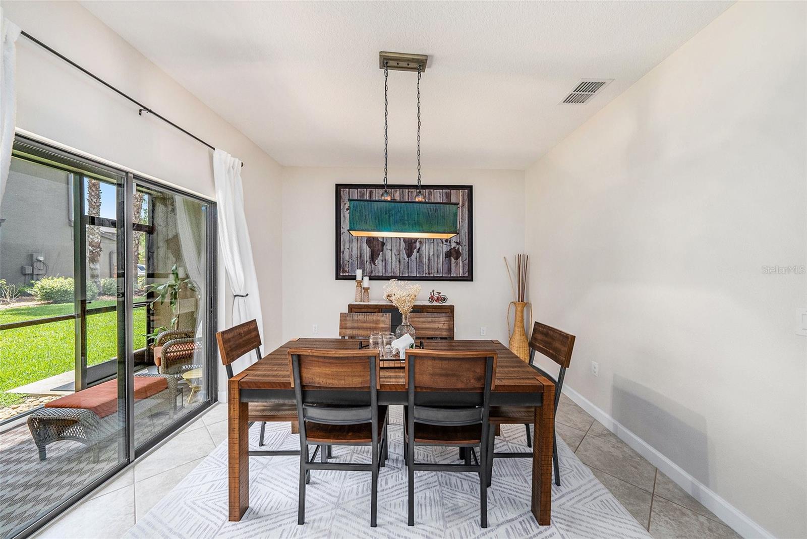 HIDDEN OAKS TOWNHOMES - Residential