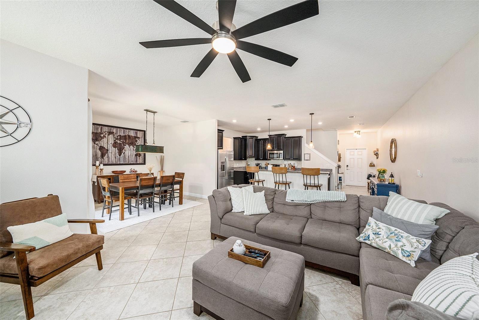 HIDDEN OAKS TOWNHOMES - Residential