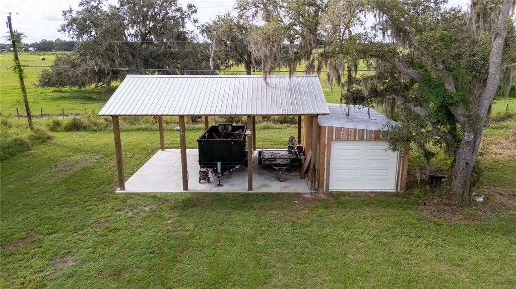 Photo of 1833 SE Tangelo Dr, Arcadia, FL 34266 (MLS # A4666103)