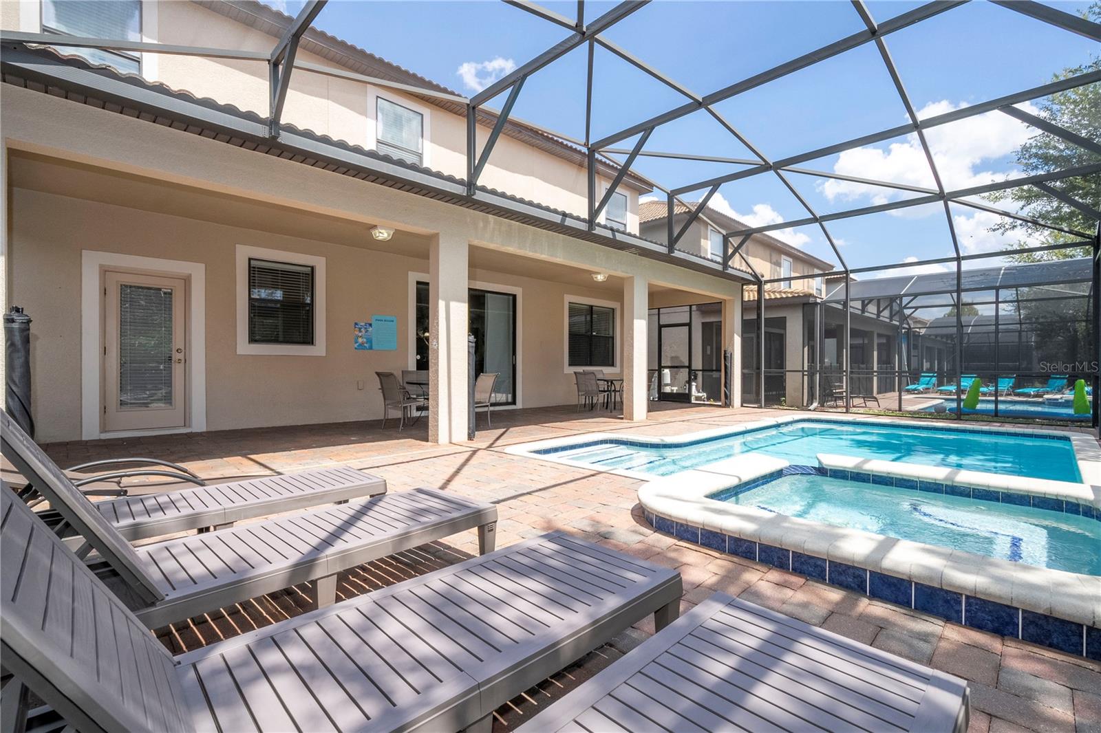 1439 MOON VALLEY DRIVE