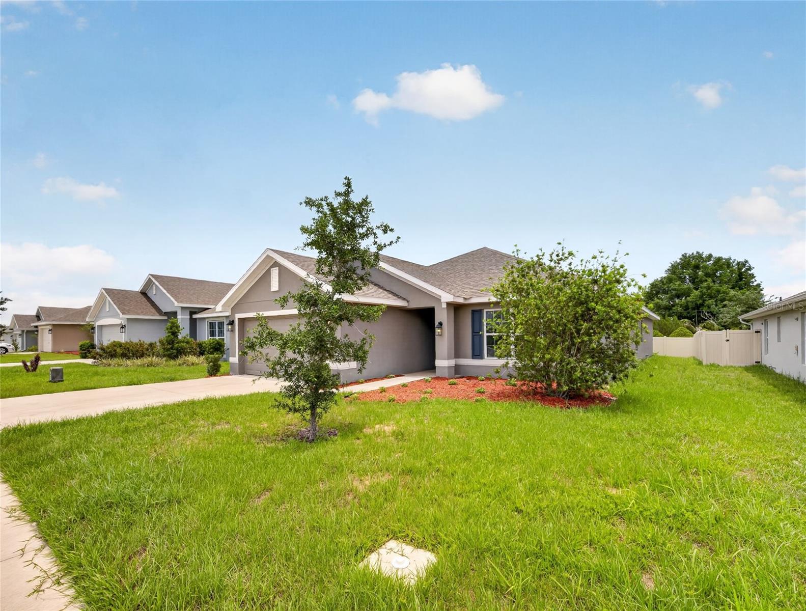 1113 CITRUS LANDINGS BOULEVARD