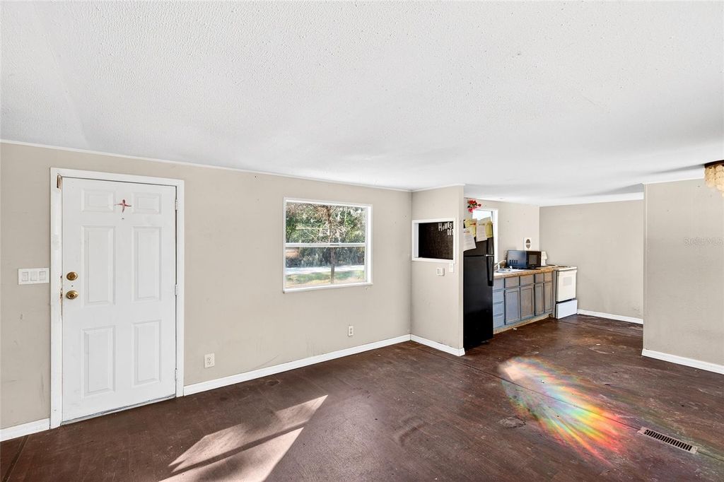 Photo of 1250 NE 123rd Avenue, Williston, FL 32696 (MLS # O6387489)