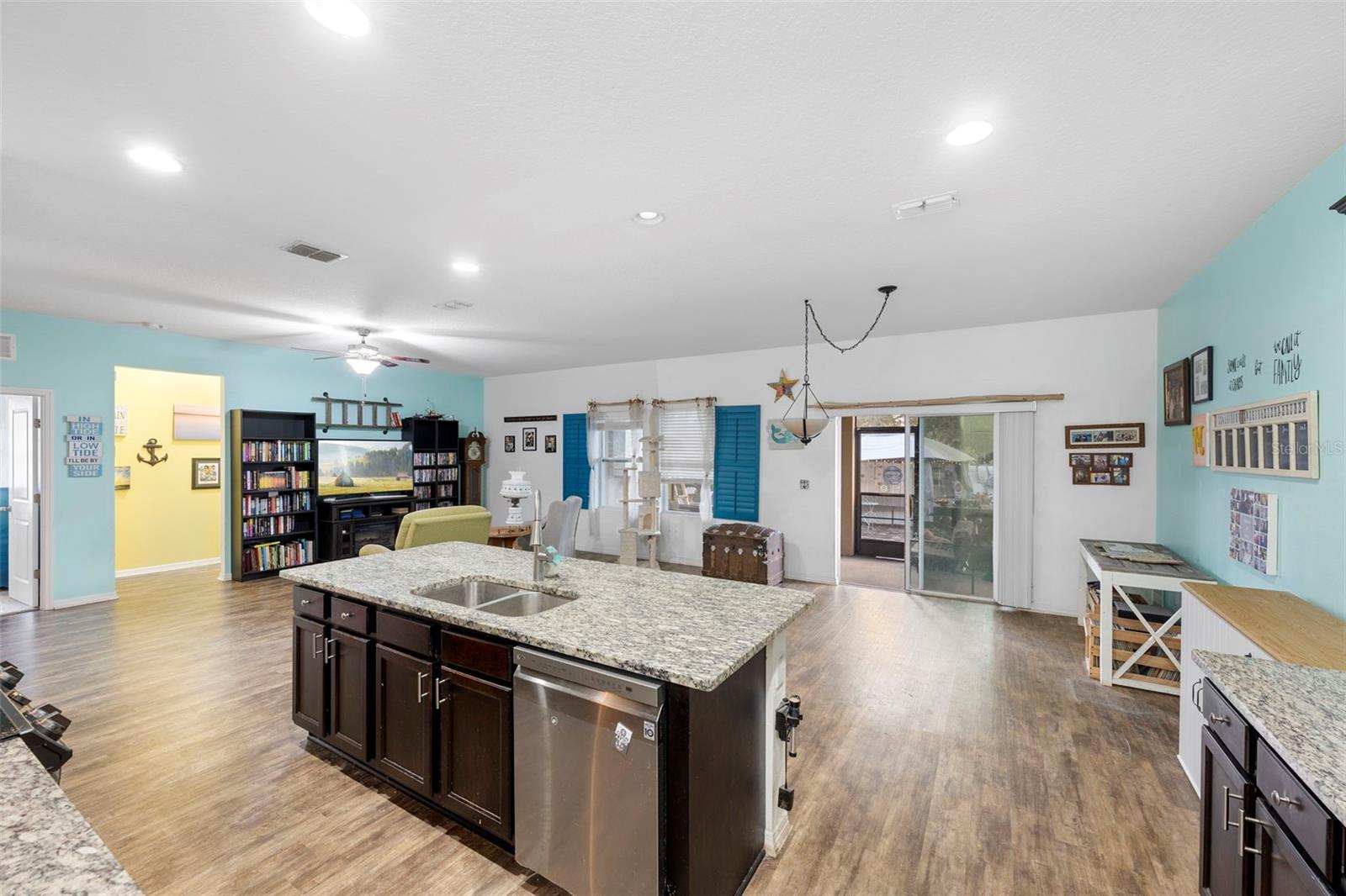 WHISPERING RIDGE PH 01 - Residential