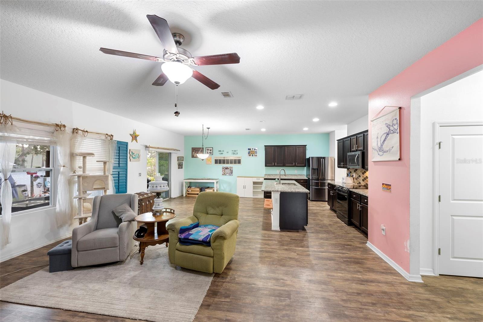 WHISPERING RIDGE PH 01 - Residential