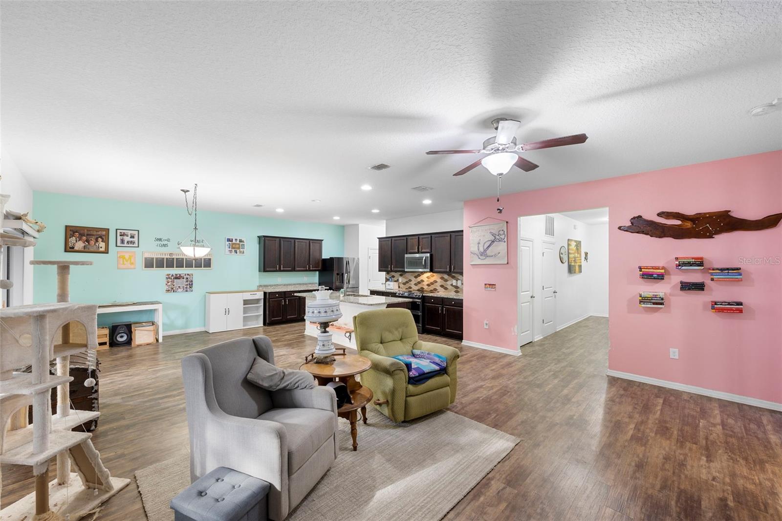 WHISPERING RIDGE PH 01 - Residential