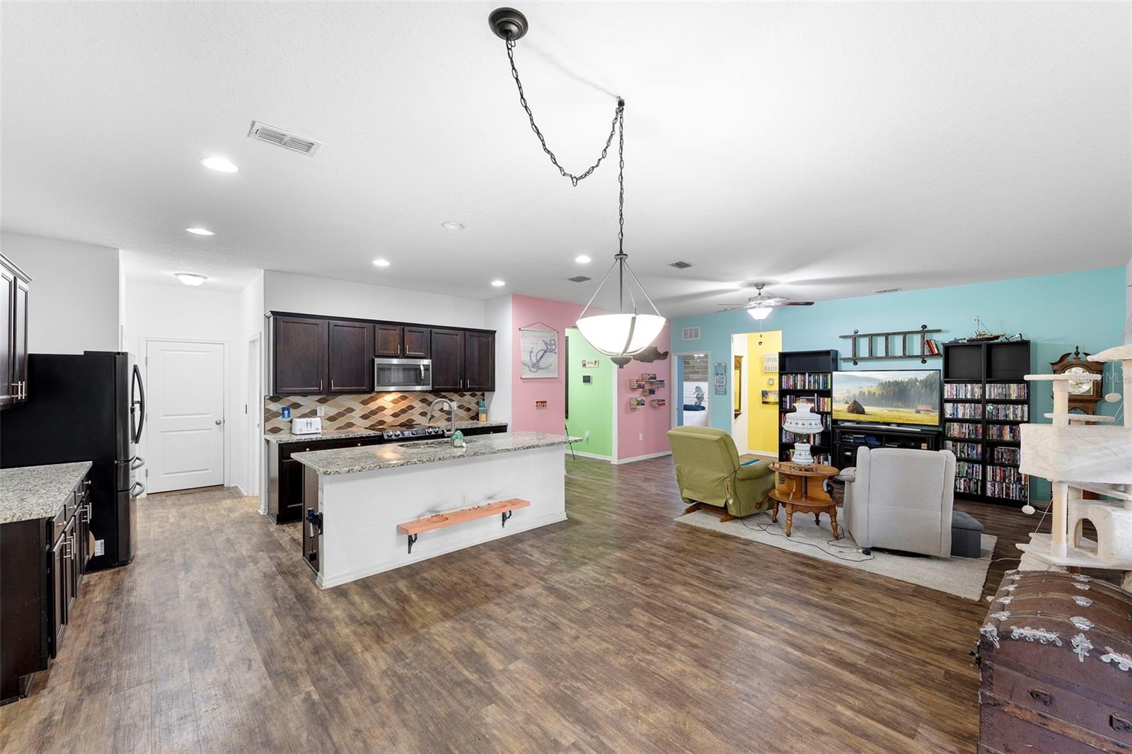 WHISPERING RIDGE PH 01 - Residential