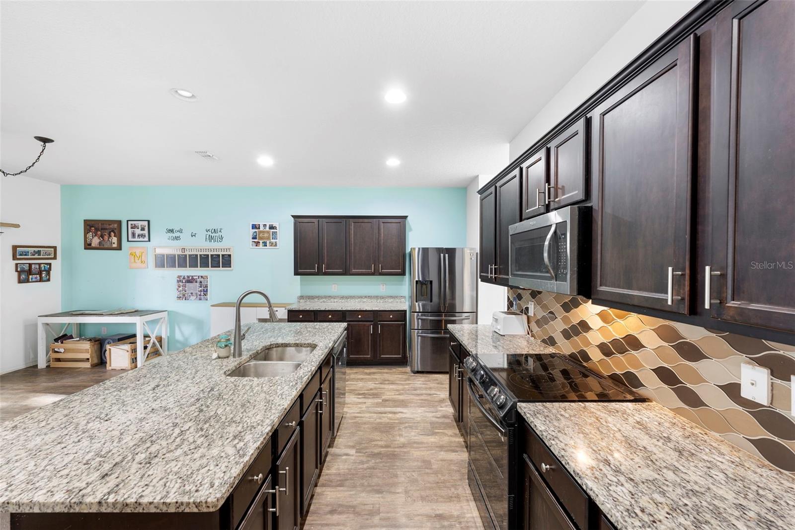 WHISPERING RIDGE PH 01 - Residential