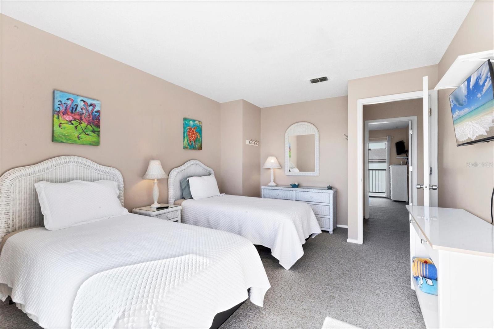 THE FOUNTAINHEAD II - Residential