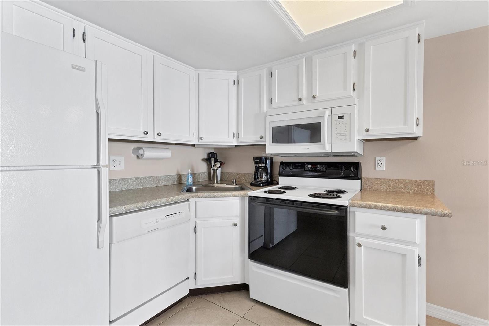 THE FOUNTAINHEAD II - Residential