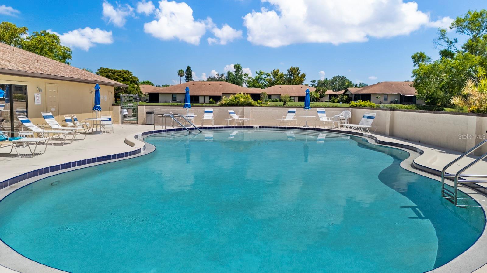 HERITAGE VILLAGE WEST CONDOMINI - Residential