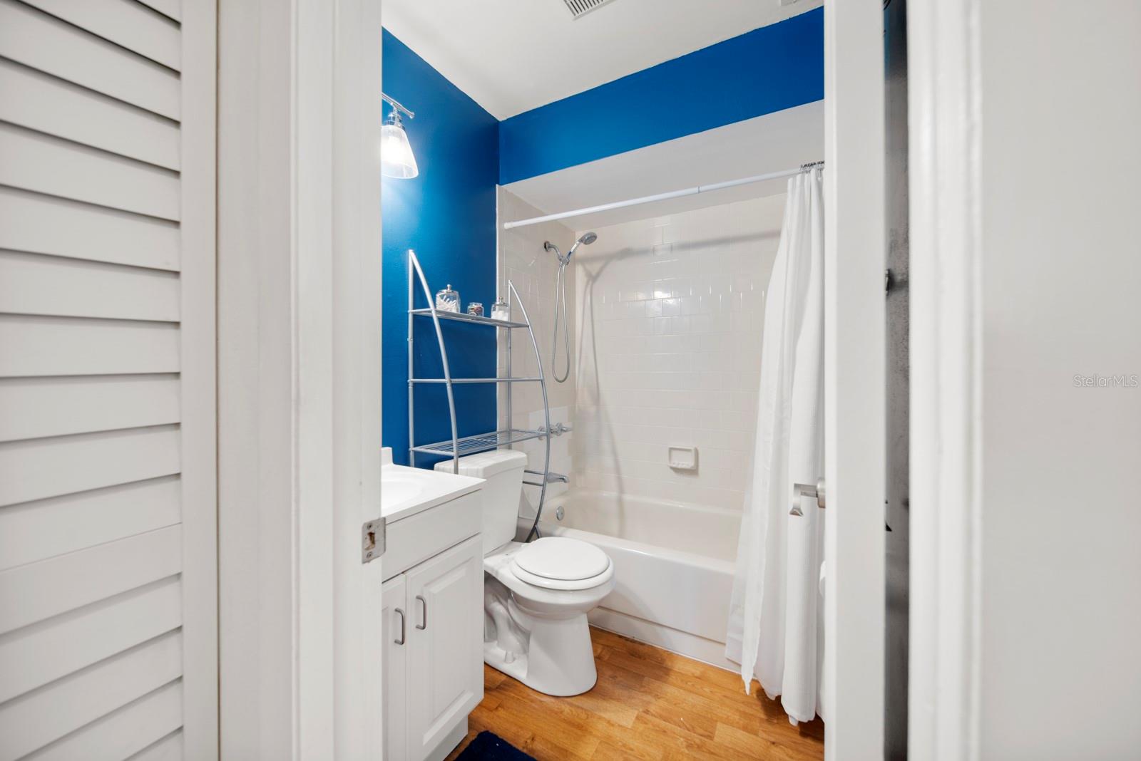 HERITAGE VILLAGE WEST CONDOMINI - Residential