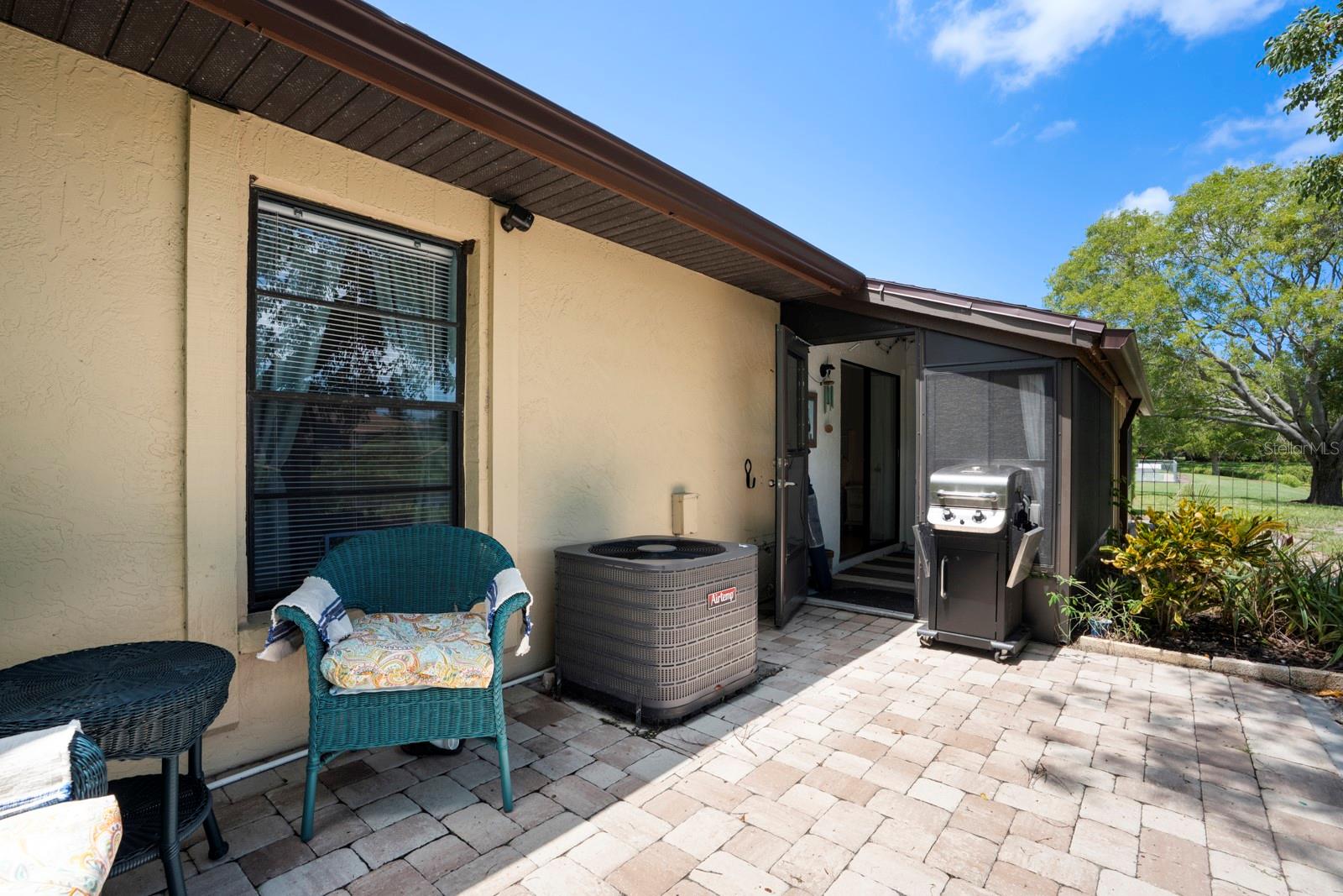 HERITAGE VILLAGE WEST CONDOMINI - Residential