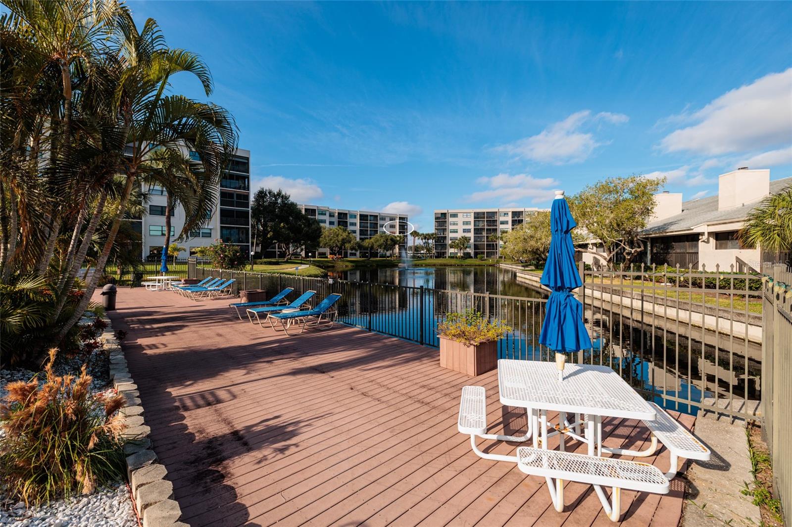 PASADENA COVE CONDO - Residential