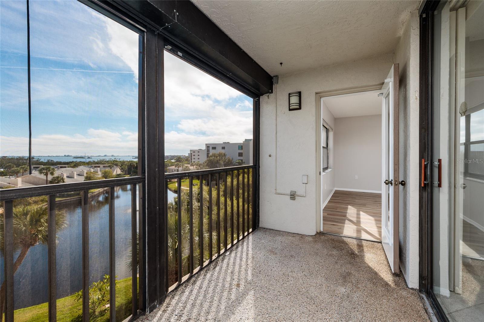 PASADENA COVE CONDO - Residential