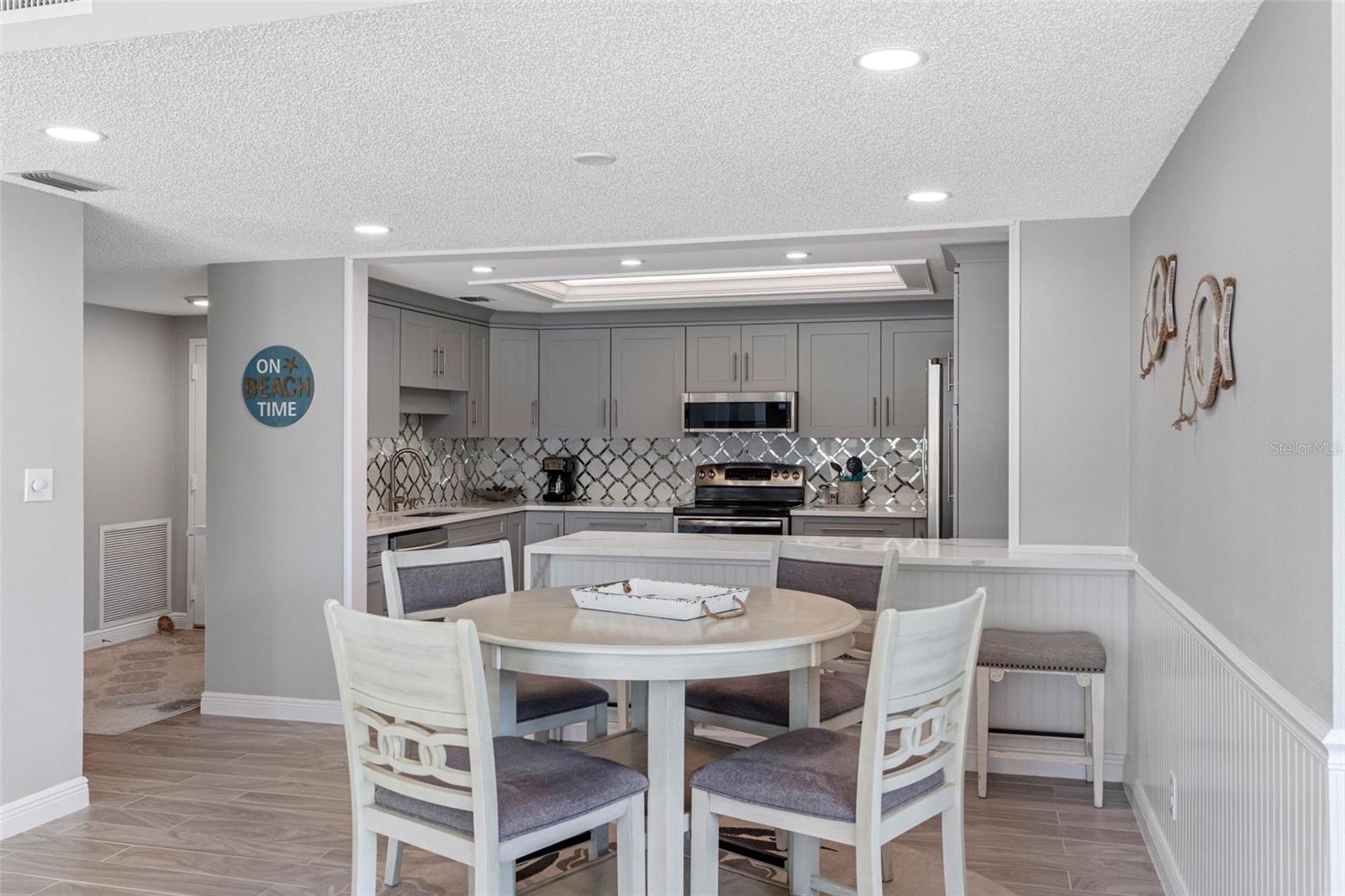 SAND KEY CONDO-SOUTH BAY - Residential Lease