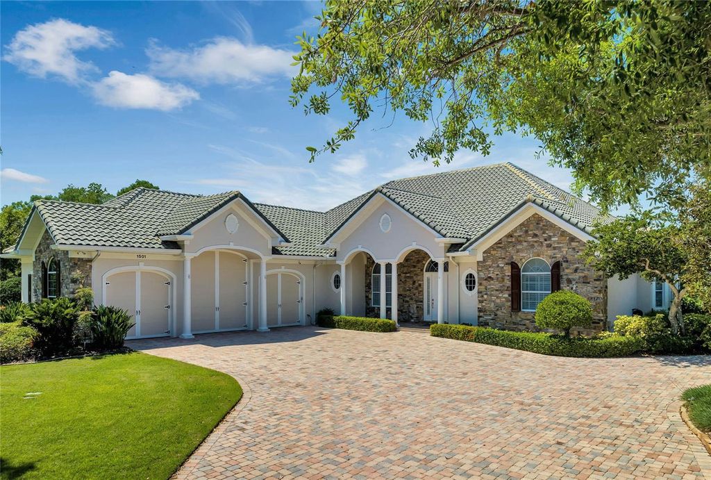 Photo of Kissimmee, FL 34744 (MLS # S5143891)