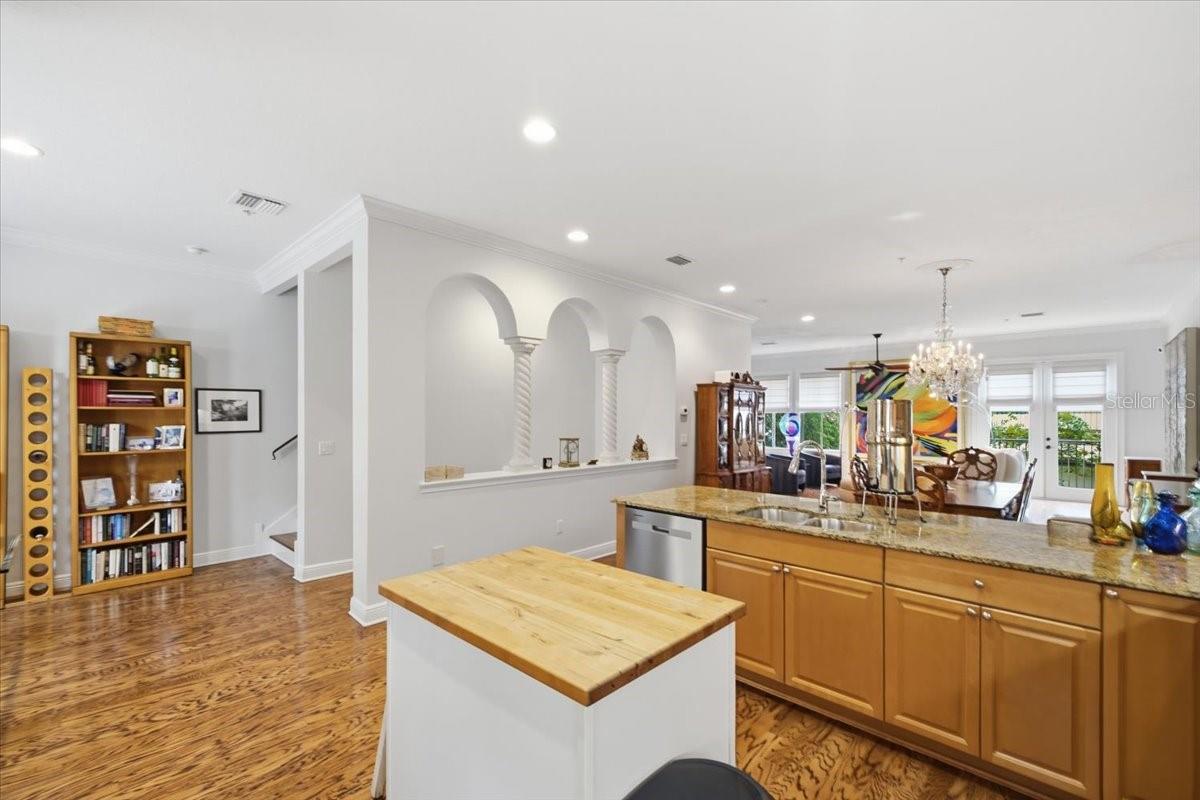 114 E DAVIS BOULEVARD 8