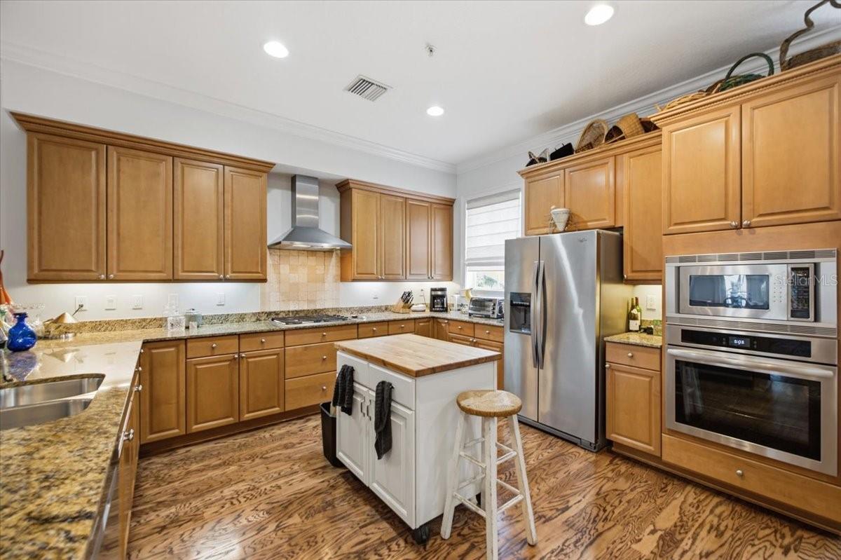 114 E DAVIS BOULEVARD 8
