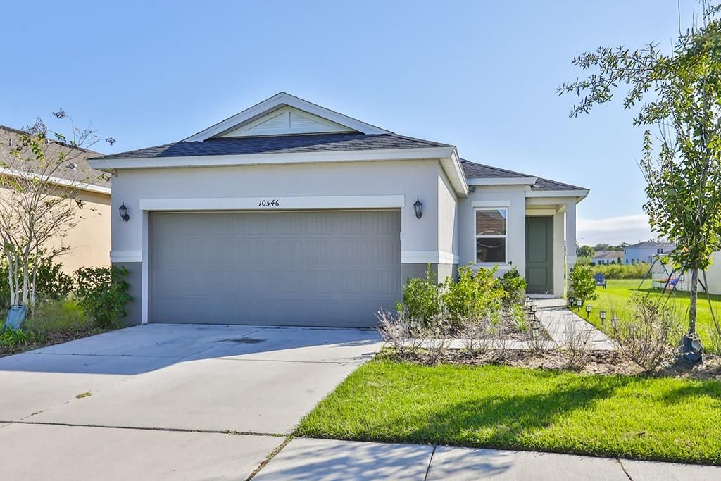 Photo of 10546 Medford Lake Drive, Riverview, FL 33578 (MLS # TB8486152)