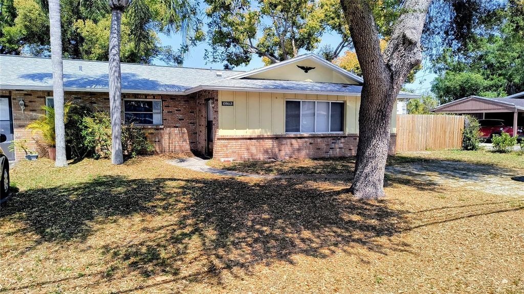 Photo of 10861 126th Avenue, Largo, FL 33778 (MLS # TB8500039)