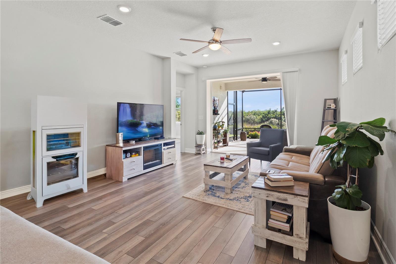 DEL WEBB AT BAYVIEW PH I SUBPH A B - Residential