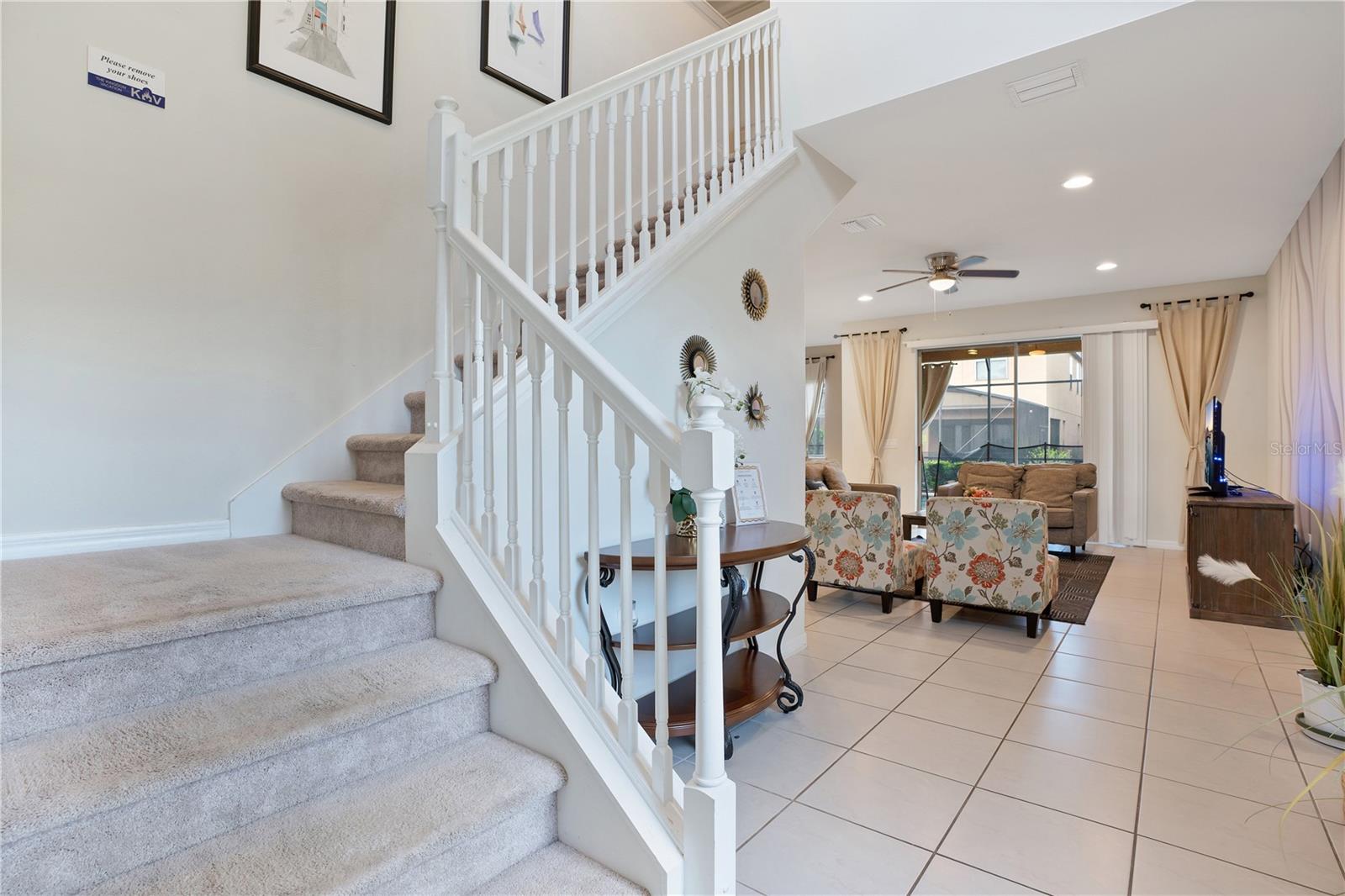 WINDSOR AT WESTSIDE - Residential