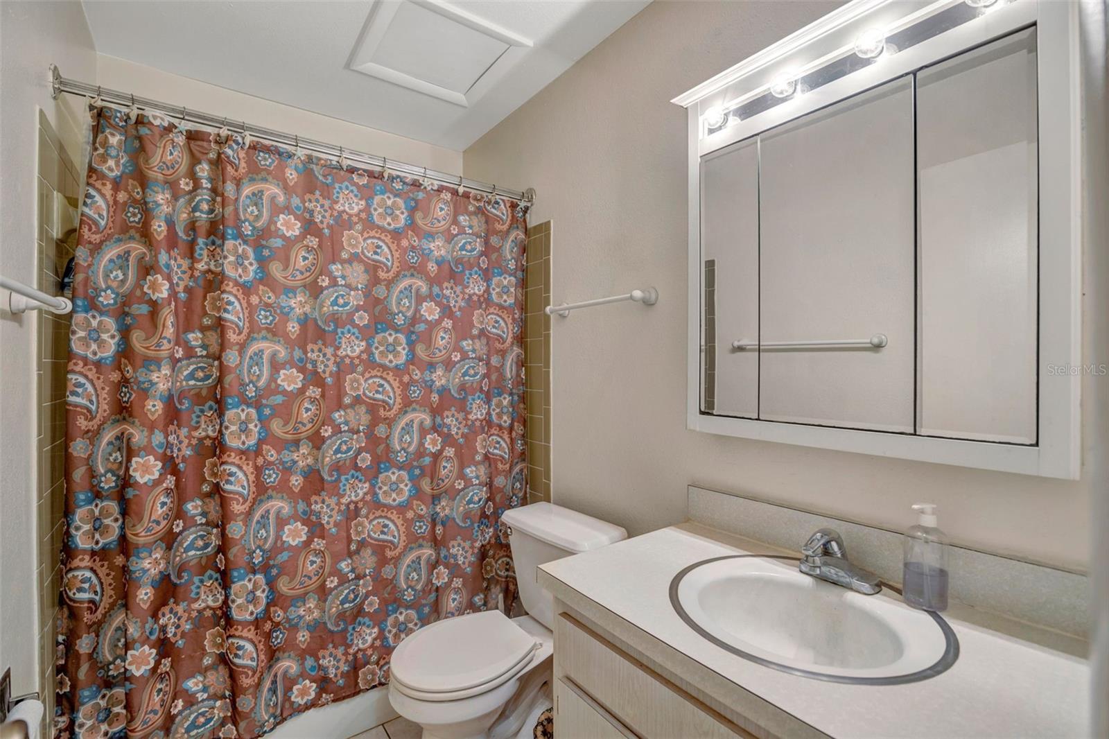 CHERRY PARK - Residential