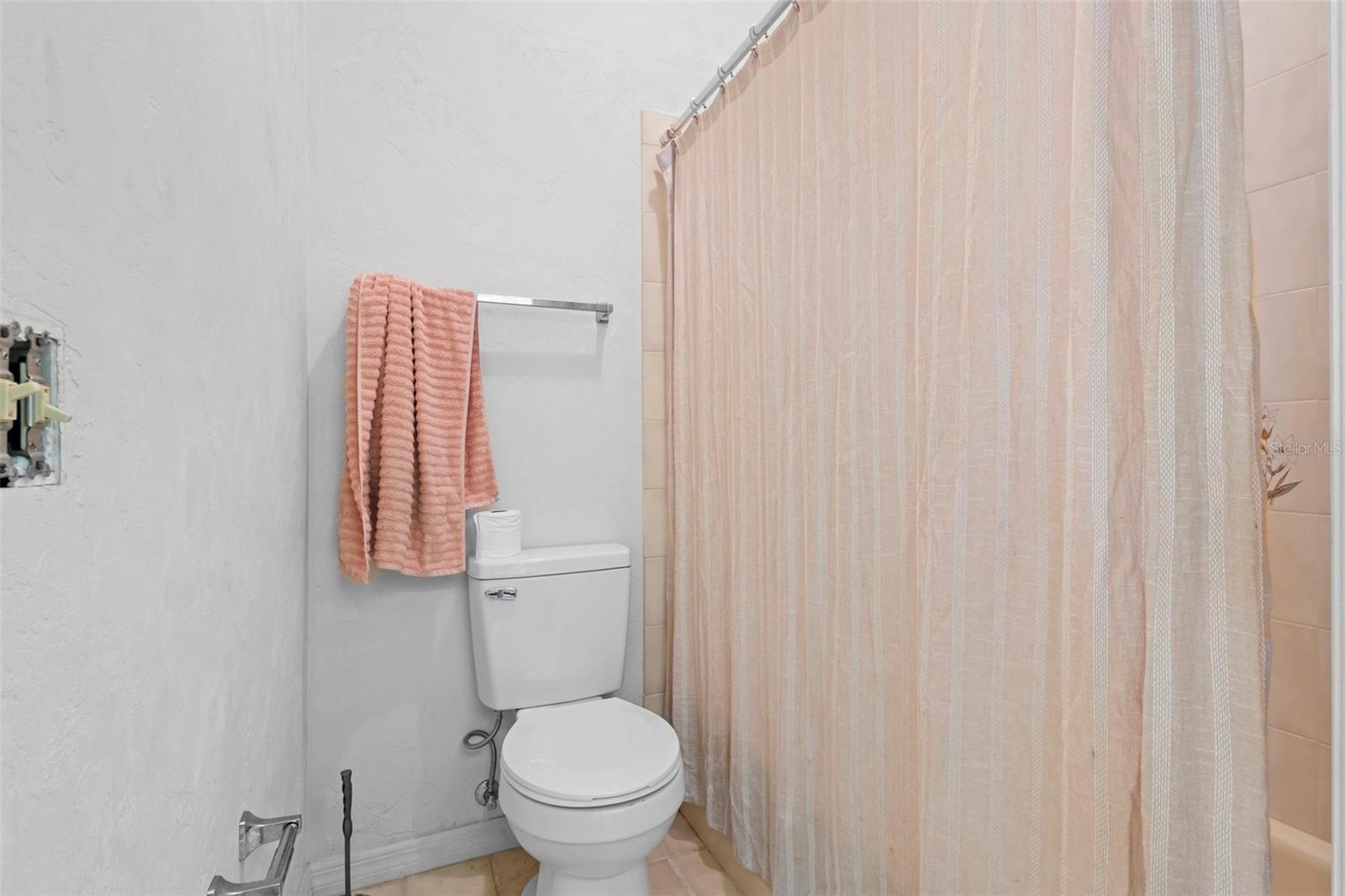 NORRIS DUPONT & GAUDRY GRANT - Residential