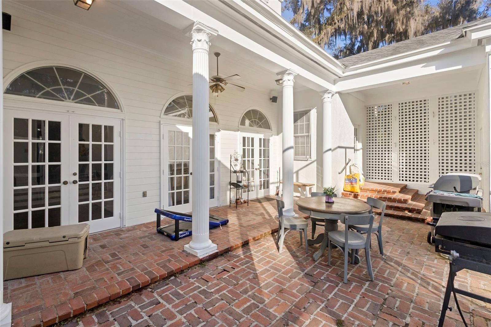 NORRIS DUPONT & GAUDRY GRANT - Residential