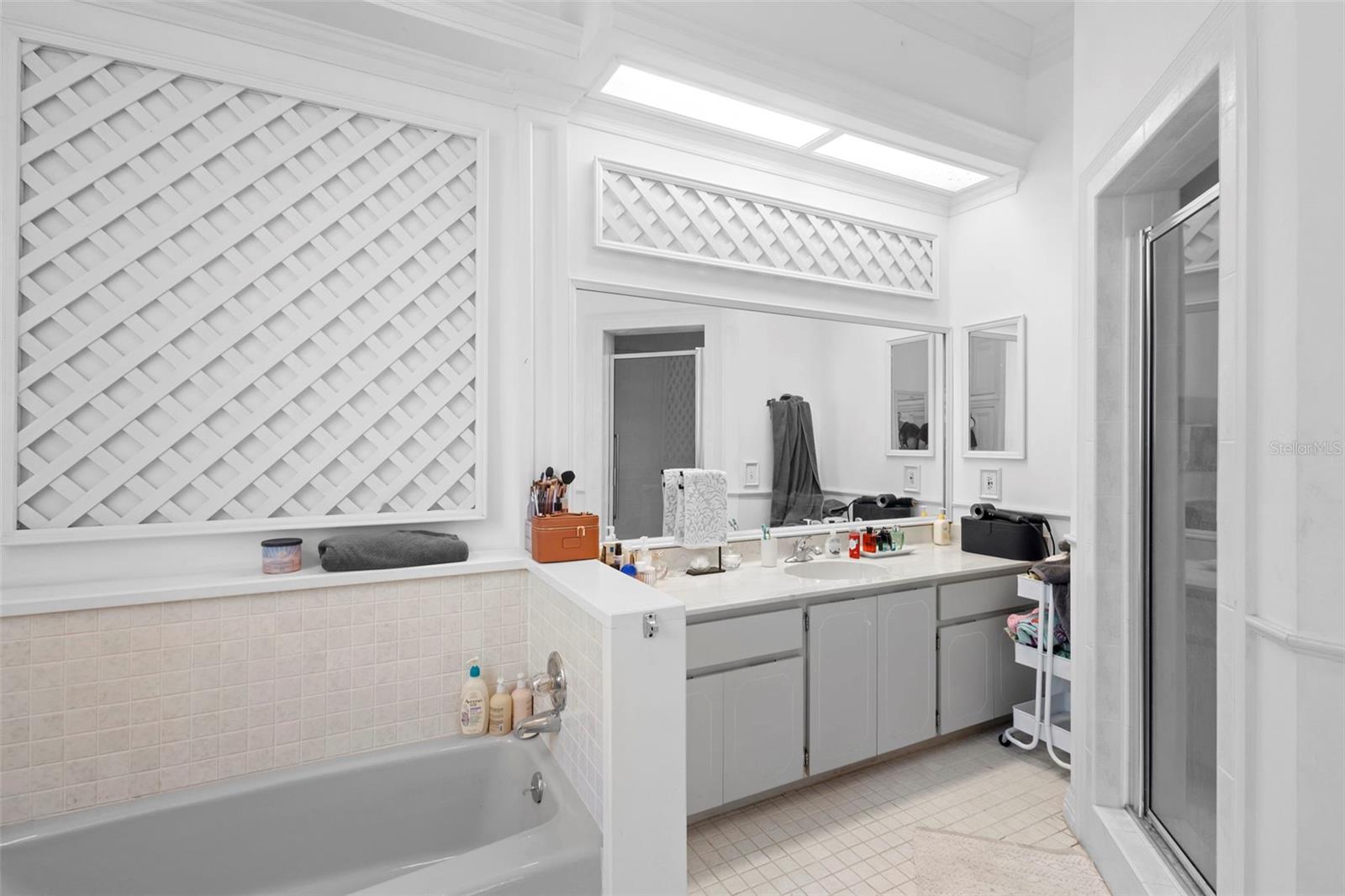 NORRIS DUPONT & GAUDRY GRANT - Residential