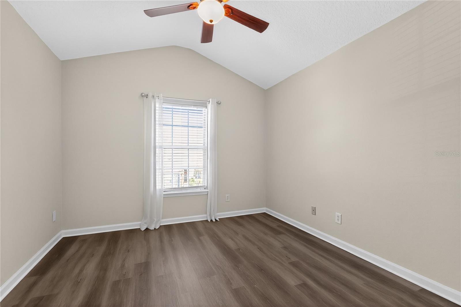 WOLF CREEK - Residential