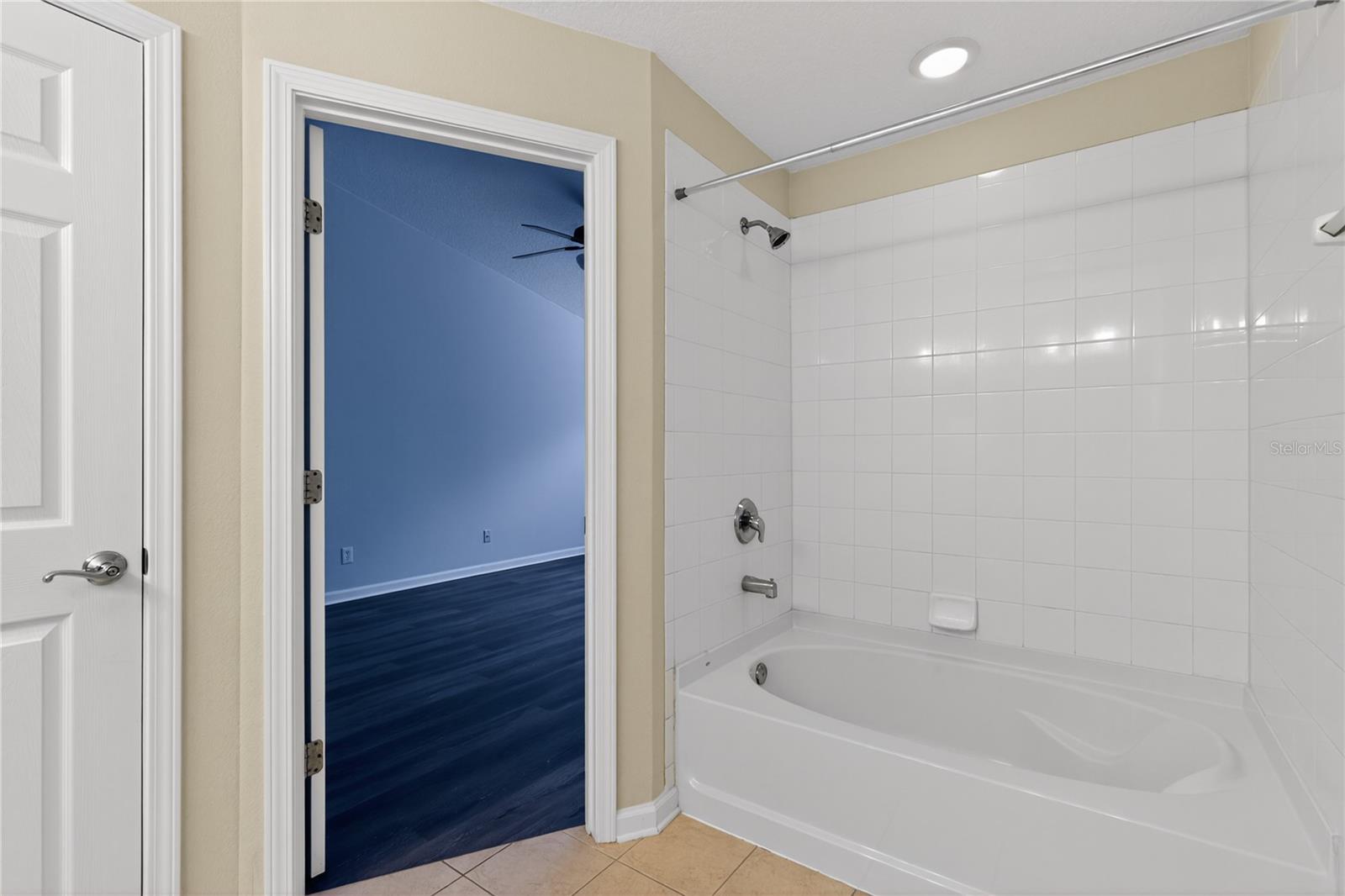 WOLF CREEK - Residential